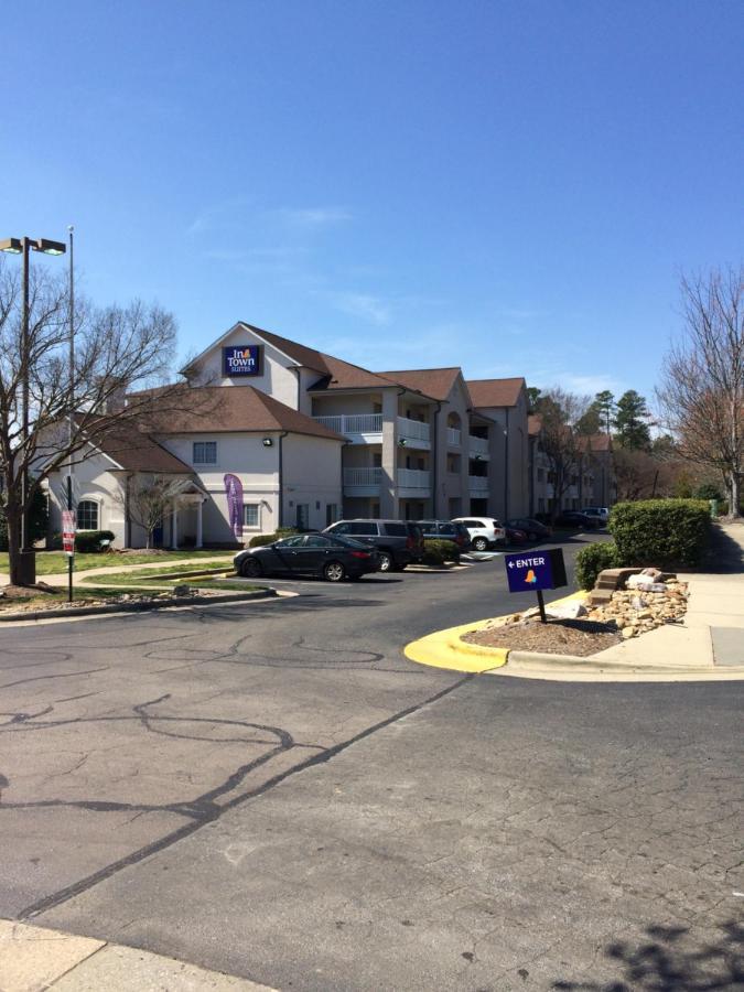 Intown Suites Extended Stay Raleigh Nc- Capital Blvd Exterior photo